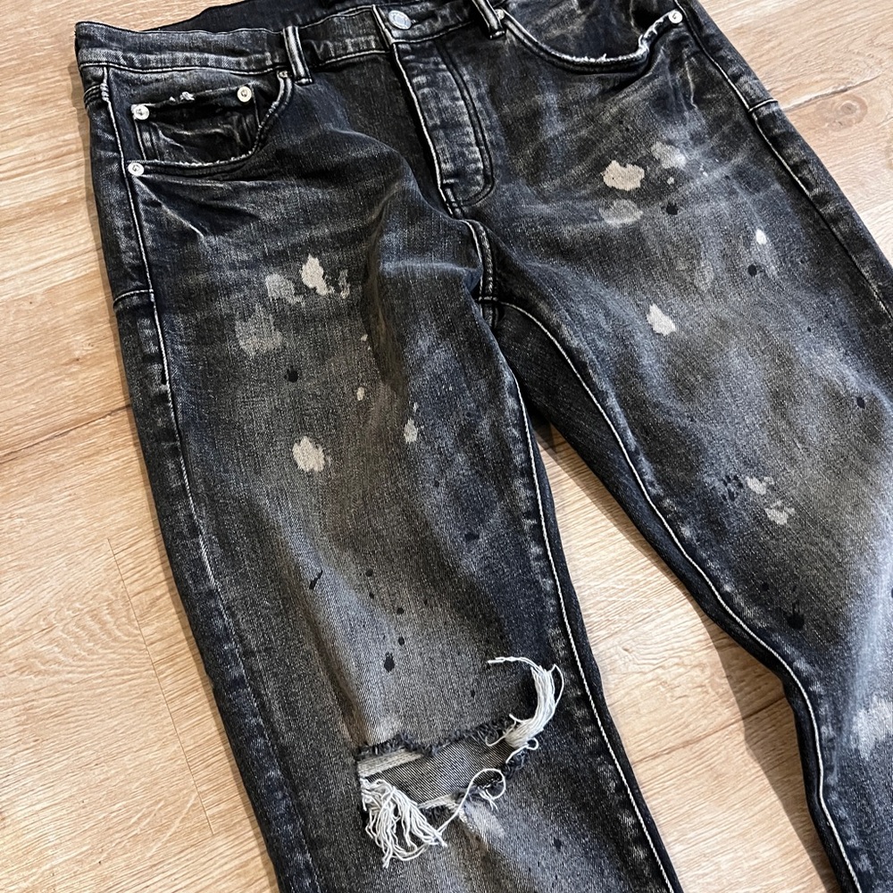 PURPLE BRAND STYLE P001 Skinny Jeans with Distressed Details - Picture 3 of 8